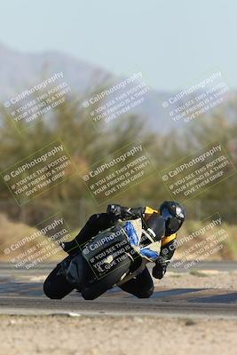 media/Oct-25-2025-Race Pace (Sat) [[47cce5476f]]/Non Verified (1st 20 Minutes of Every Hour)/4-Turn 2 (1112am)/